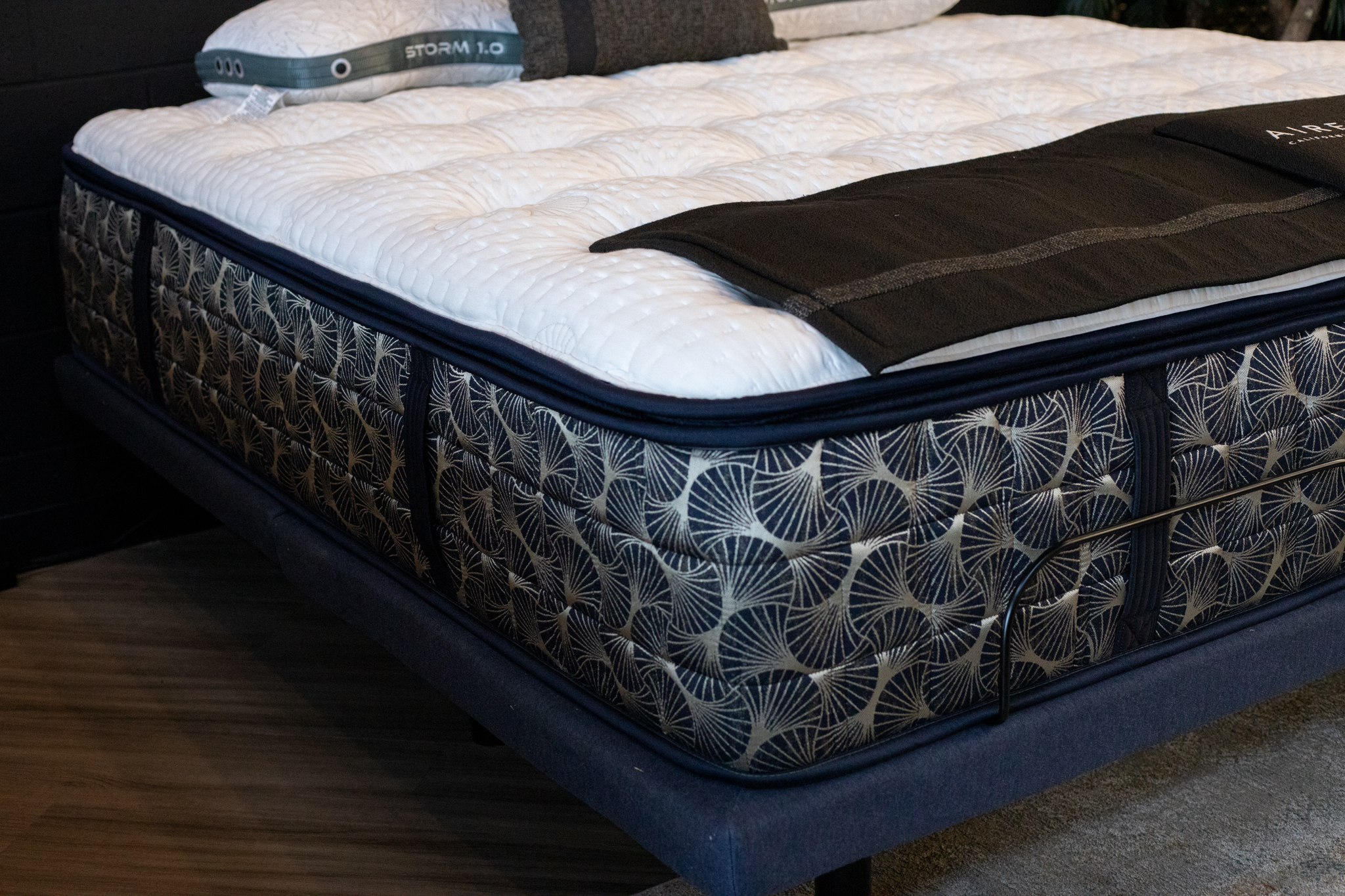 Aireloom Preferred LuxeTop M2 Plush - Image 2